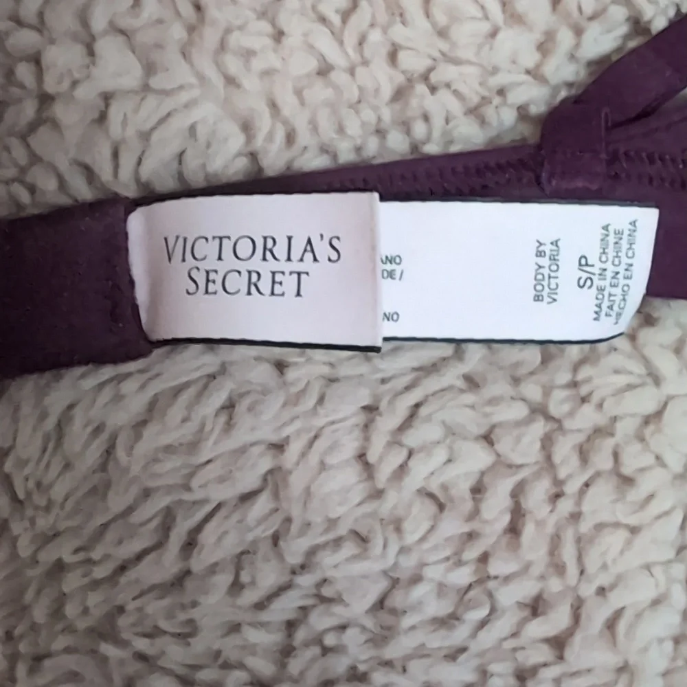 VS Purple Lace Bralette - Picture 4 of 4